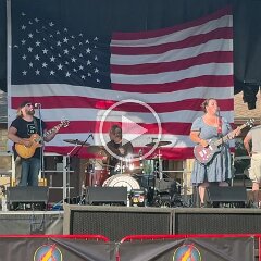 IMG 010834  Amanda Fish, closing out the evening